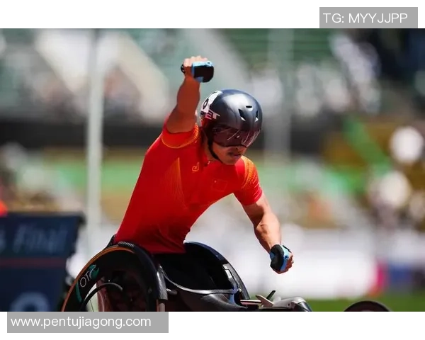 残疾人足球明星的奋斗与荣耀展现无畏精神与无限可能